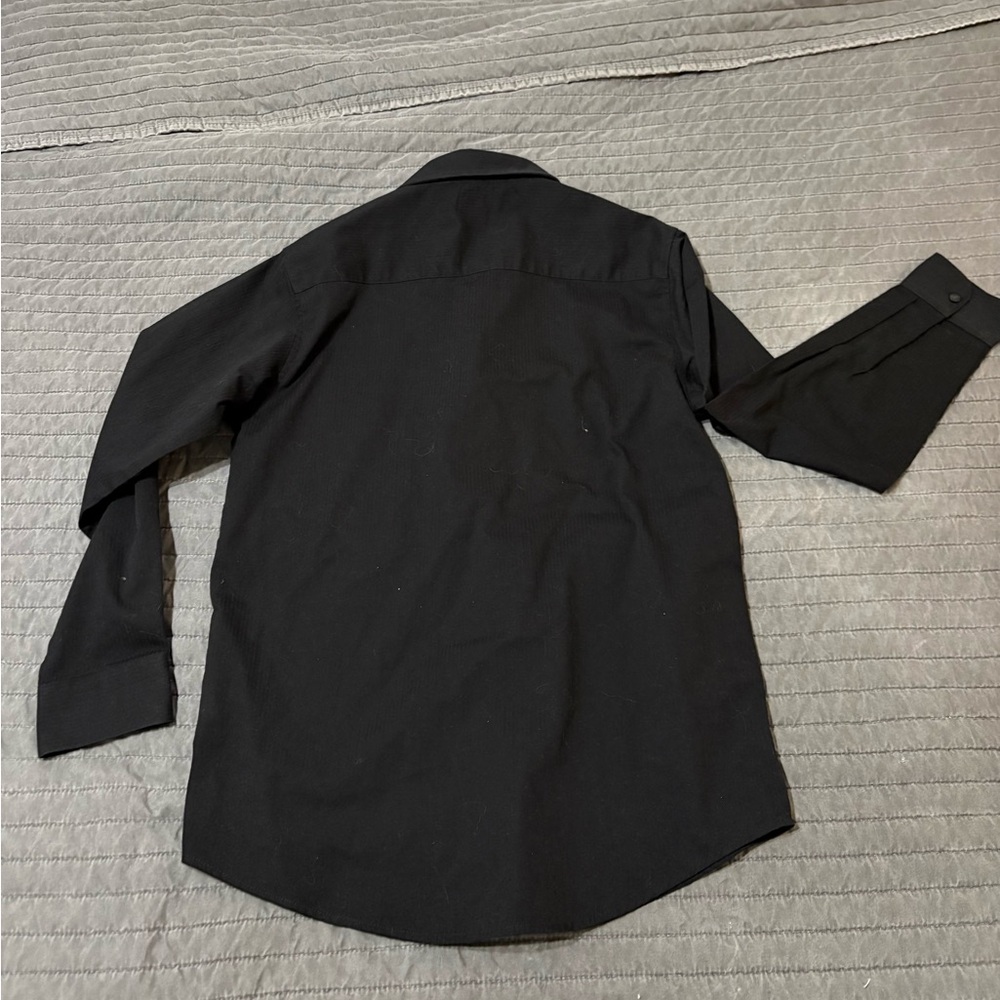 Chaps Men's Elegant Black Dress Shirt - Picture 3 of 3